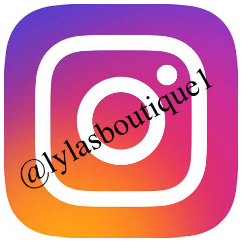 Poshmark  🌟 Ambassador